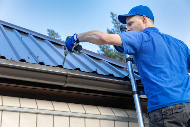 Best Roof Moss and Algae Removal  in Severn, MD